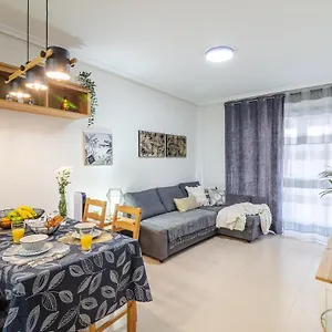 https://lovely-hygge-flat-in-las-canteras-beach.in-canary-islands.com